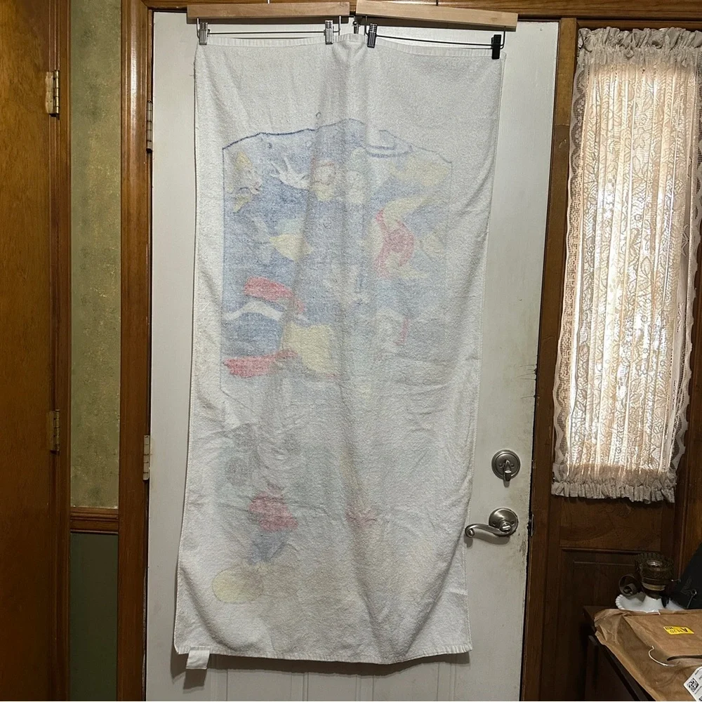 Vintage 90s Disney Mickey Mouse‎ Donald Duck Goofy Pluto Aquarium Beach Towel